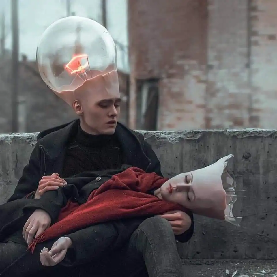 Brokenness - A poem scribbled by Edem Fodeka