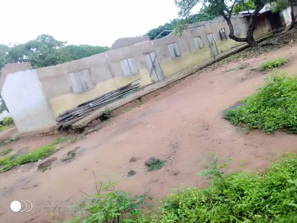 Tease Roman catholic basic school use church building as classrooms