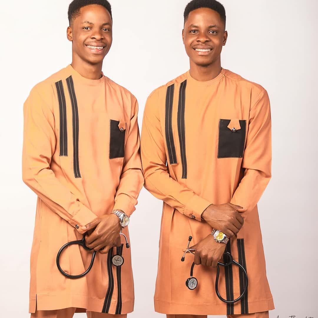 Nigerian Identical Twins Graduate as Medical Doctors