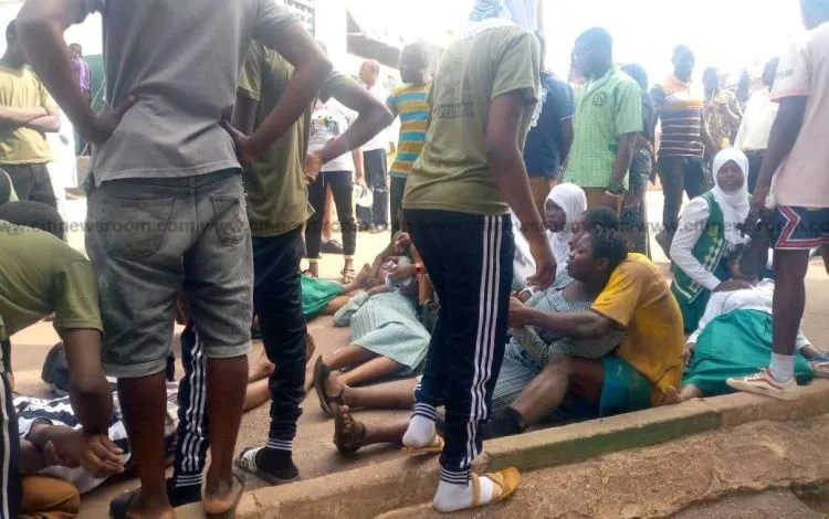 Breaking Teacher dead, Kumasi Islamic SHS student clash with police