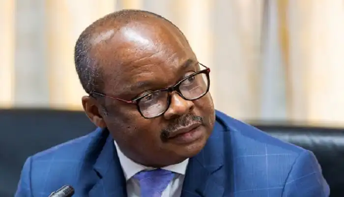 worst currency in the world