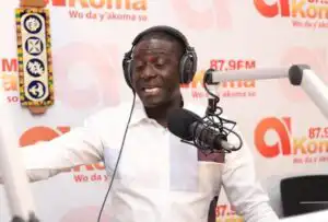 Captain Smart on Onua Tv