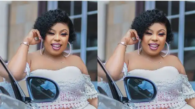 Afia Schwarzenegger Flies To Turkey