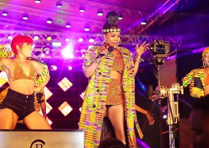 Mzbel apologizes to Afrochella patrons for poor performance