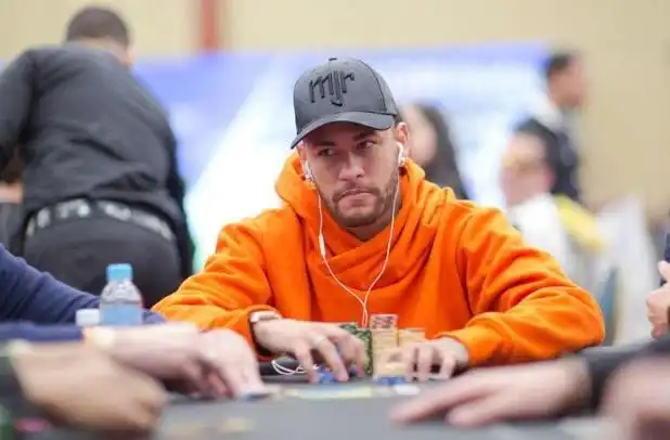 Top 10 Football Players That Love Gambling