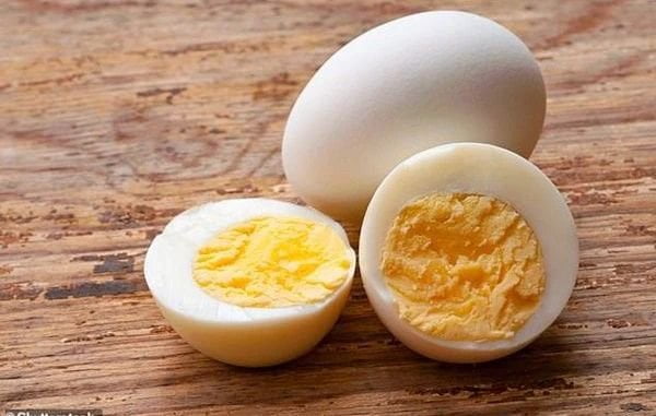 Stop Combining Eggs With Any of These 3 Things