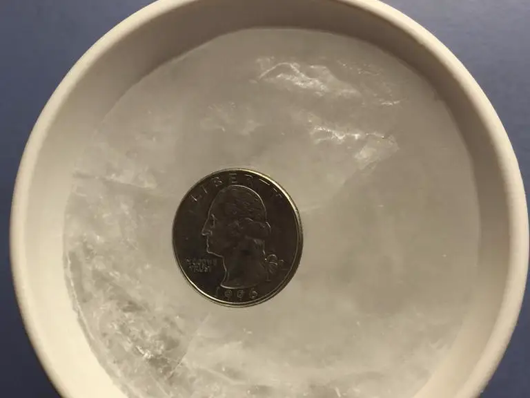 Why you should leave a coin in the freezer every time before you leave the house
