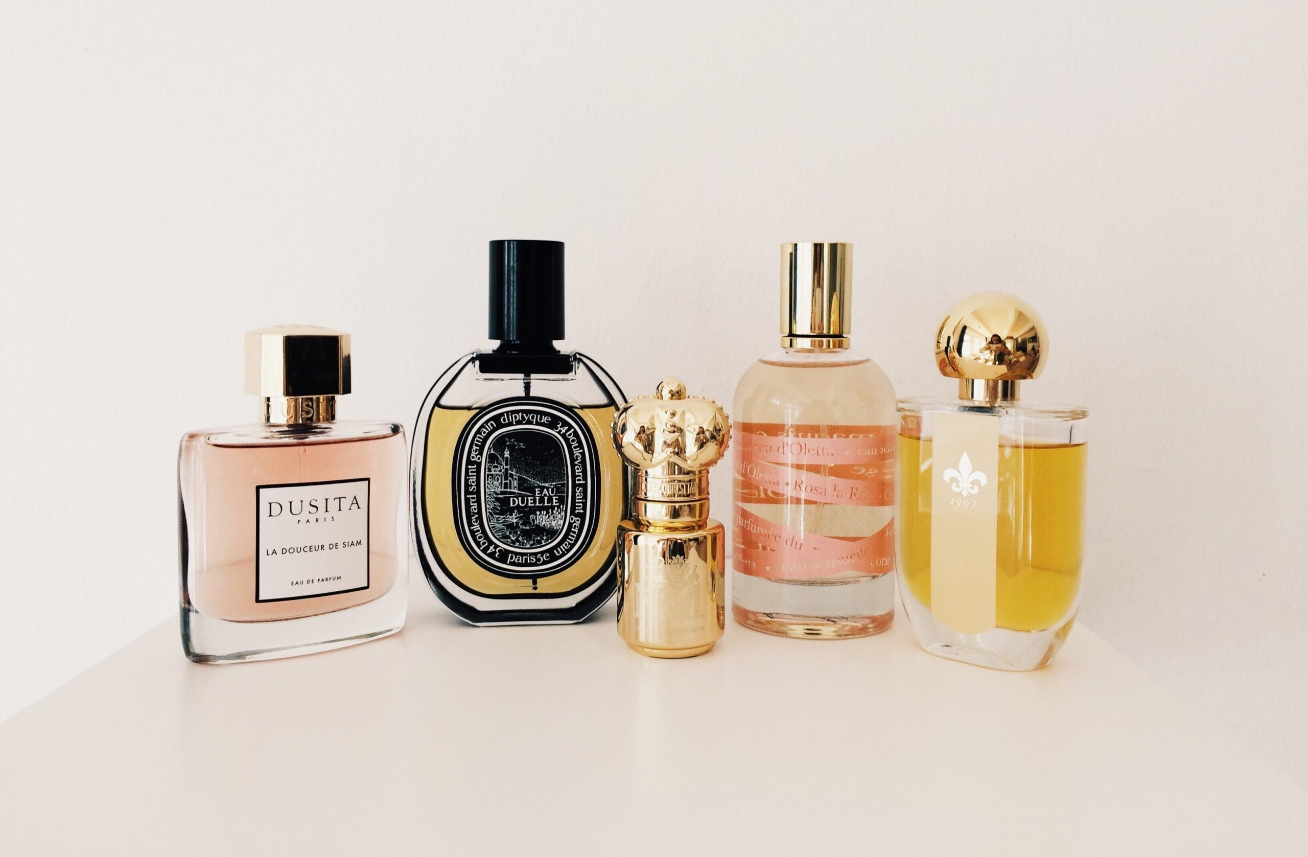 How to make your perfume last longer when you wear it