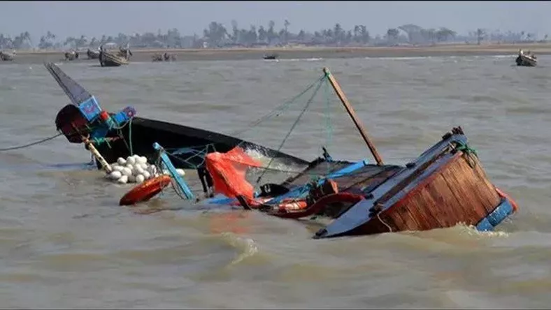 20 dead after a boat carrying mourners capsizes in the Volta region
