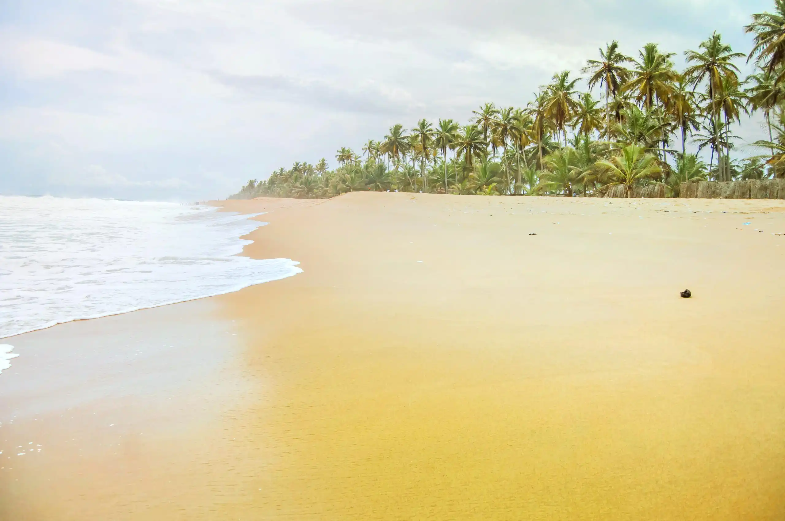 Man waterfalls in the Montagnes region