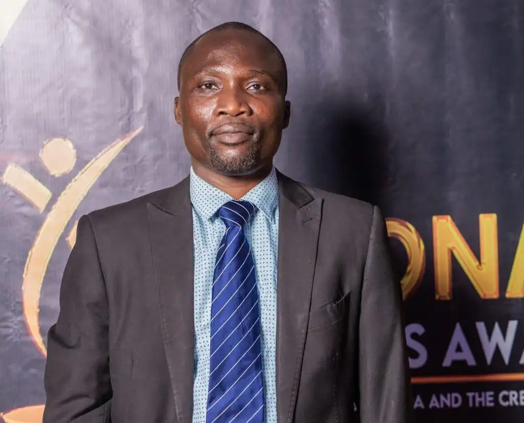 From a struggling Free SHS and under-financed basic schools to wishful thinking one-SHS-student-one laptop (Signs to prove that a leader is realistic solutions deficient)