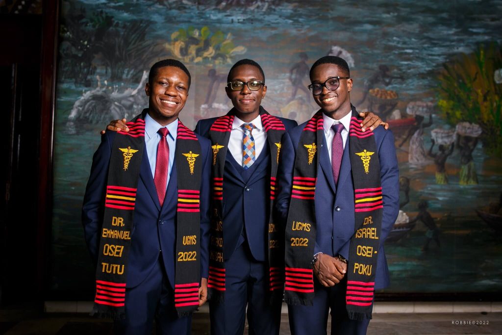Friends Graduates From University of Ghana As Medical Doctors