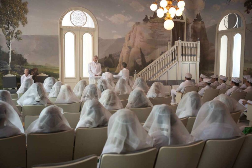 What Happens Inside A Mormon Church