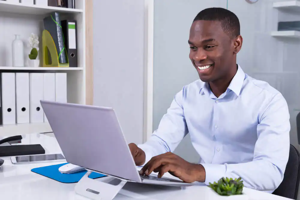 Earn $300 Monthly As A Student | Here Are 3 Best Ways To Earn Money As A Student