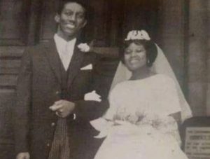 Theresa married John Kufuor when he was at age 23 after they met at a Republic Day Anniversary Dance in London in 1961. They got married in 1962. She has five children with John Kufuor, former president of Ghana; J. Addo Kufuor, Nana Ama Gyamfi, Saah Kufuor, Agyekum Kufuor and Owusu Afriyie Kufuor.