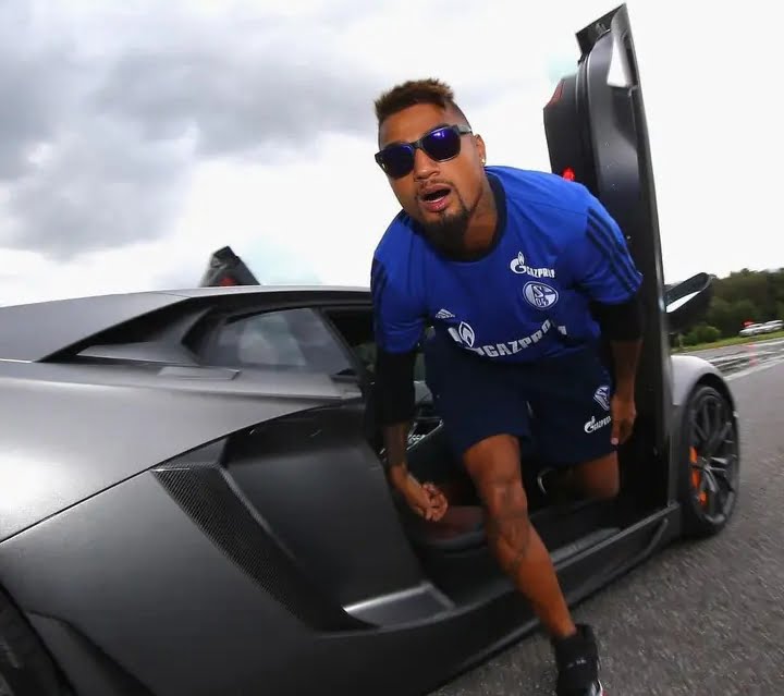 You Cannot Buy Happiness - Prince Boateng Advice Youngsters