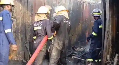 Golden Gate in Budumburam 10 Shops