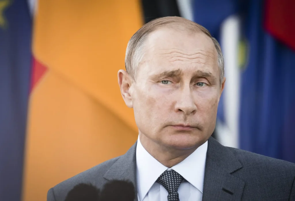 Russia lifts gasoline export ban