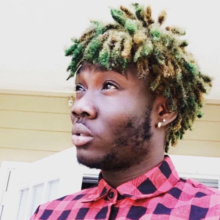 Popular Ghanaian born musician cum socialite, Sam Safo popularly known as Showboy, has been released and deported back to Ghana after serving six years in jail for stabbing Junior US.
