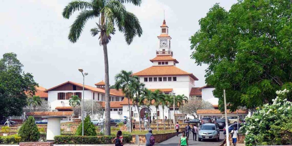 University of Ghana Admission Cut Off Points 2024/2024