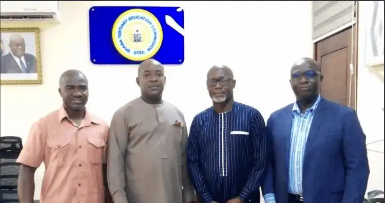 Private Universities Demand that Public Institutions Take into Account their Hefty Affiliation Costs.