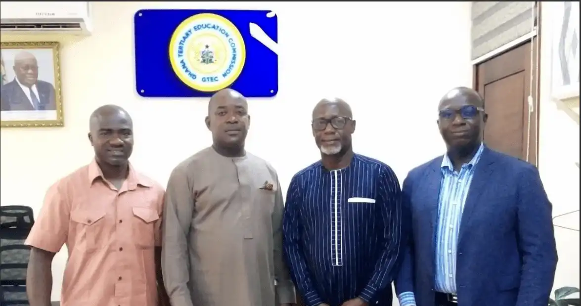 Private Universities Demand that Public Institutions Take into Account their Hefty Affiliation Costs.