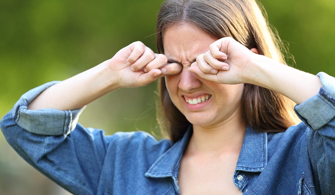 The Hidden Dangers of Rubbing Your Eyes