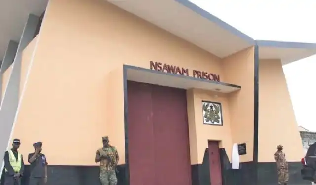 CCTV Footage Exposes Prison Officers Aiding Chinese Prisoner Escape