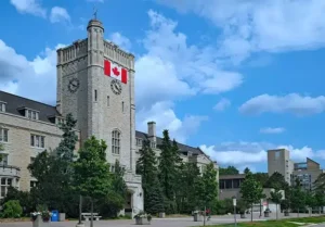Advantages Of Studying In Canada Instead Of the USA - Top Reasons