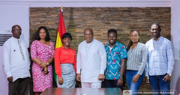 Mahama vows to scrap Teacher Licensure Exams, review Free SHS policy