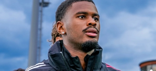 Chelsea Signs Jorrel Hato From Ajax